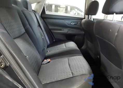 2017 Nissan Altima 2.5 from USA, damaged, VIN 1N4AL3AP7HC132794